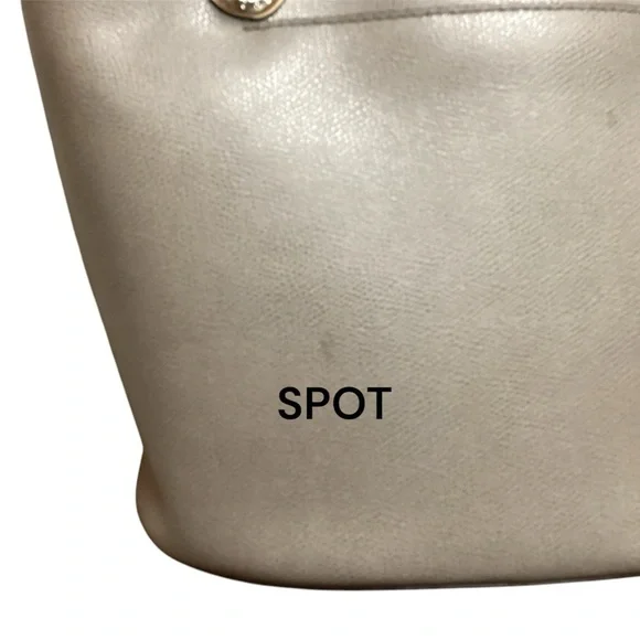 MICHAEL, MICHAEL KORS GENTLY USED GRAY SHOULDER BAG - Picture 6 of 6